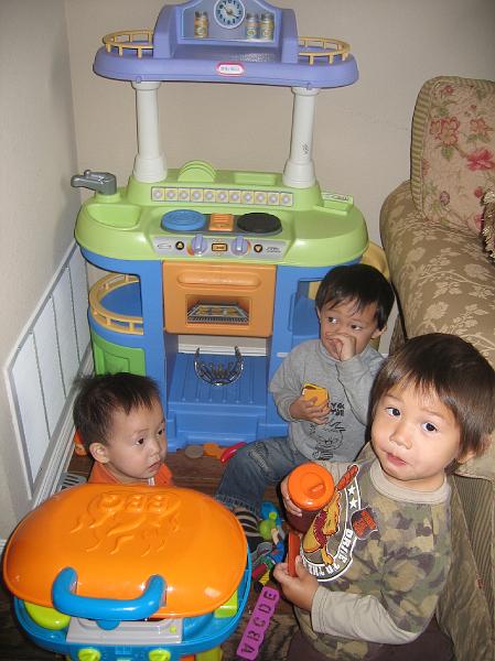 January18PlayDate 002.jpg - Wesley, Preston and Lukas - January 18